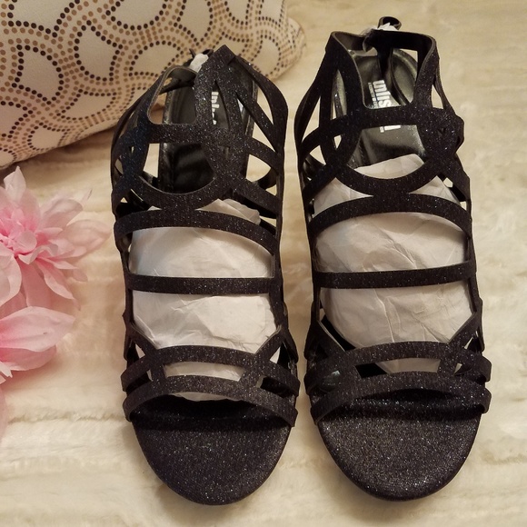 NWT Kenneth Cole Glitter Xcross Heel - Picture 3 of 7